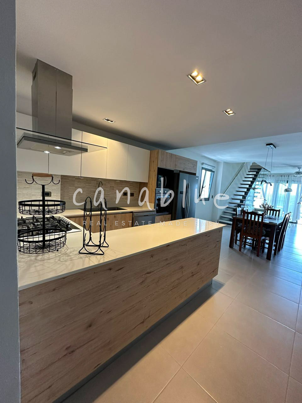 Curated visual reference: Curated Luxury Private Penthouse Oasis With Coffee Bar Gallery View 42